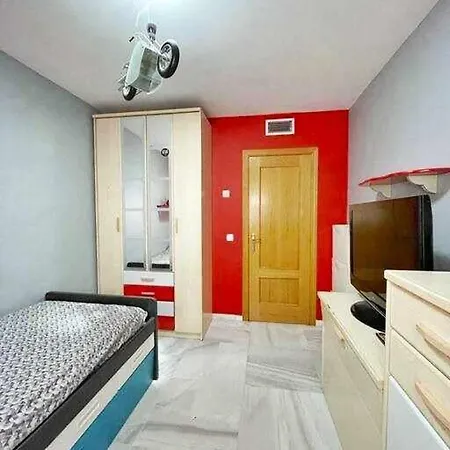 Chalet De Dos Plantas Con Jacuzzi Y Terraza Chalet Malaga