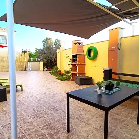 Chalet Chalet De Dos Plantas Con Jacuzzi Y Terraza *